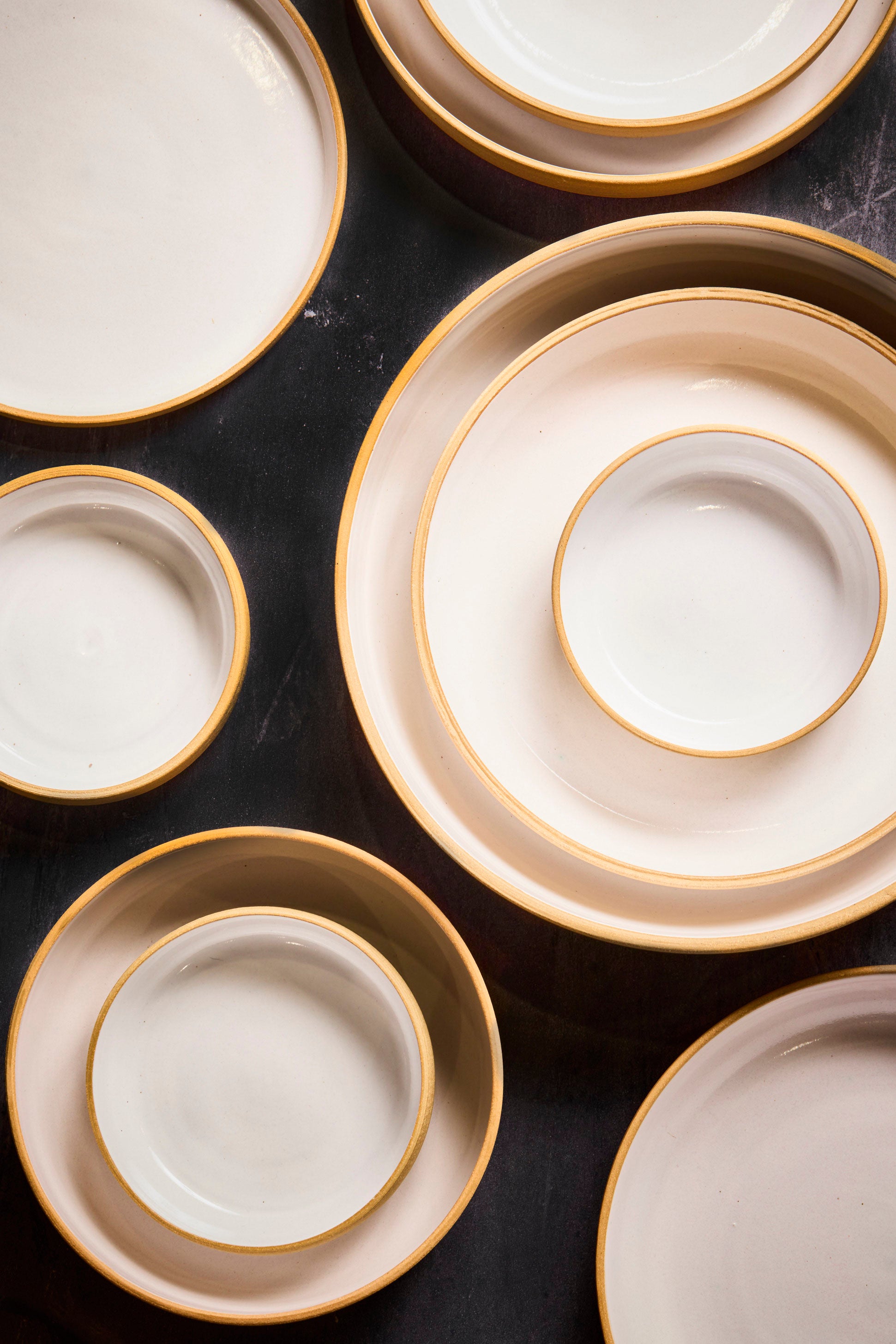 Dinner Plate - Warm Brown Stoneware / White Gloss